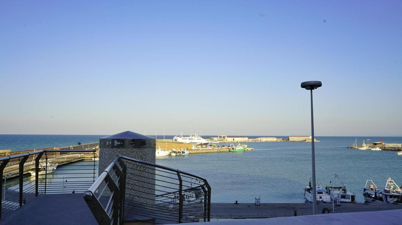 Appartamento Monolocale nel borgo antico, a due passi dal mare e dal porto Termoli Esterno foto